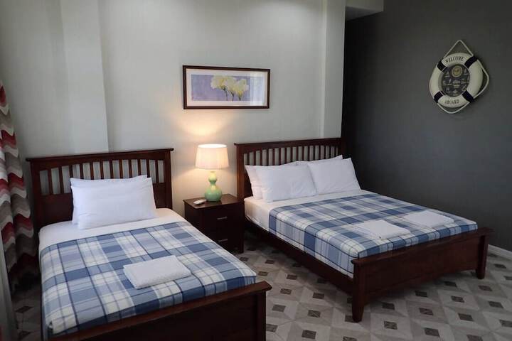 Room 13 of 92