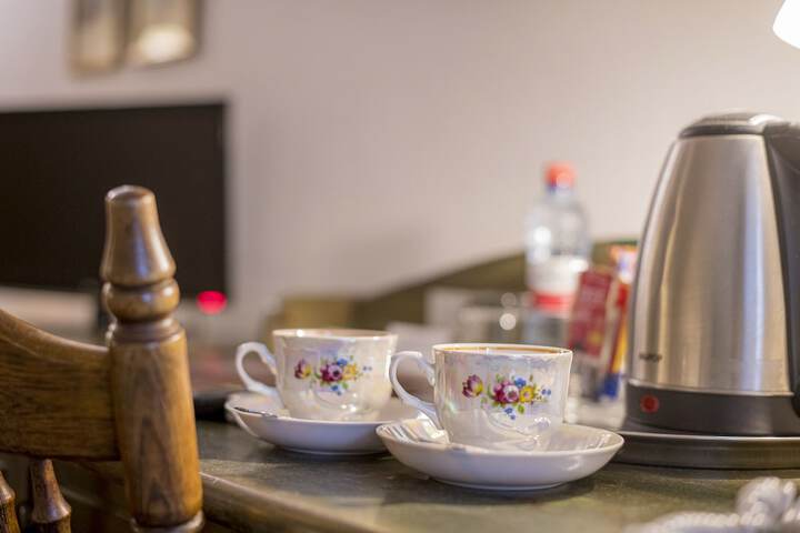 Breakfast/Coffee Service 53 of 88