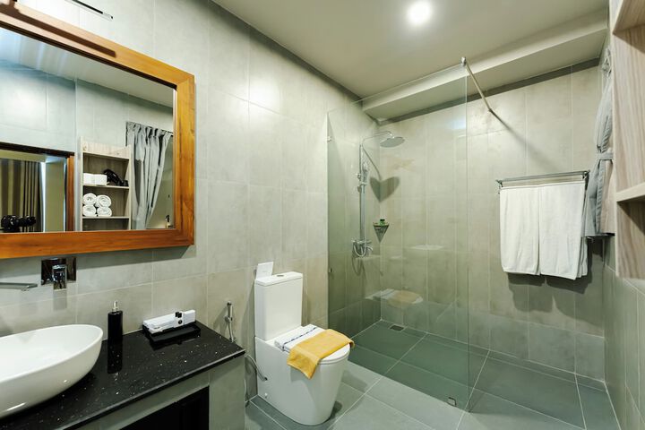 Room 153 of 174