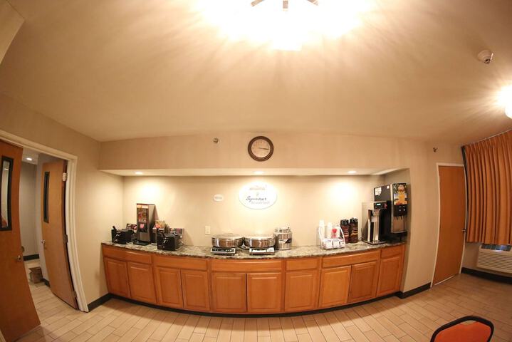 Breakfast/Coffee Service 26 of 26