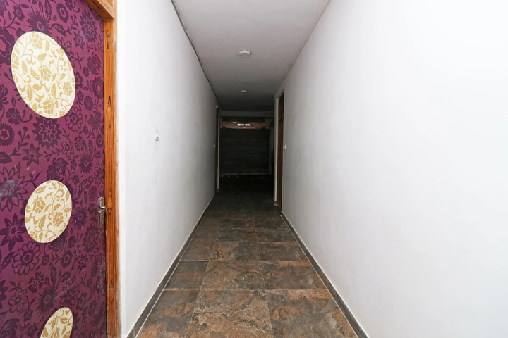 Room 3 of 5