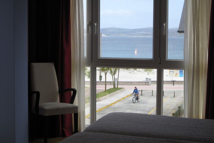 Room 25 of 90