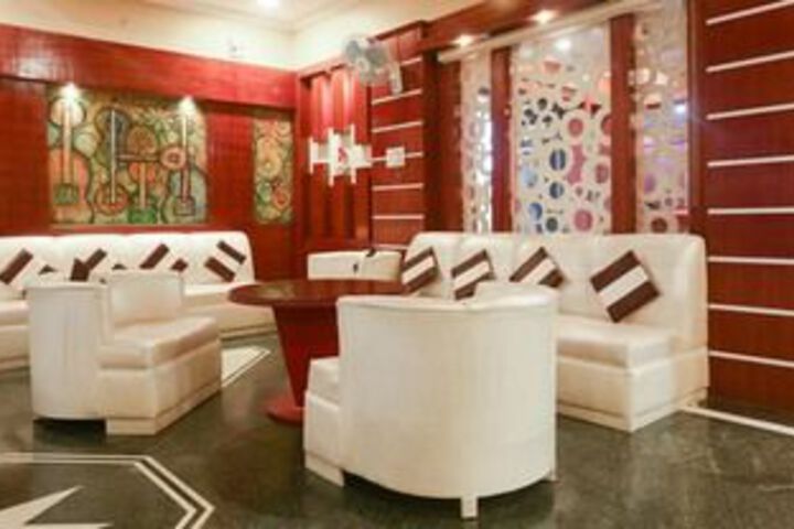 Hotel Interior 21 of 32