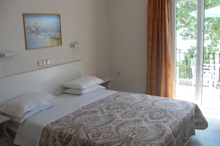 Room 21 of 31