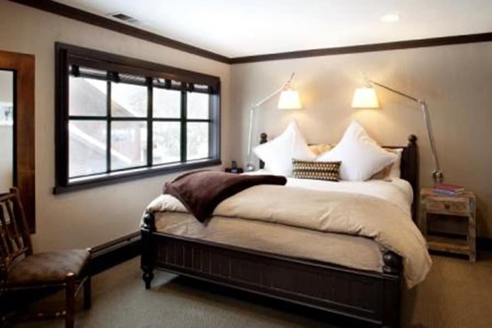Room 9 of 59