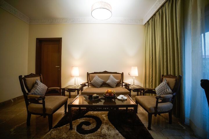 Room 42 of 124