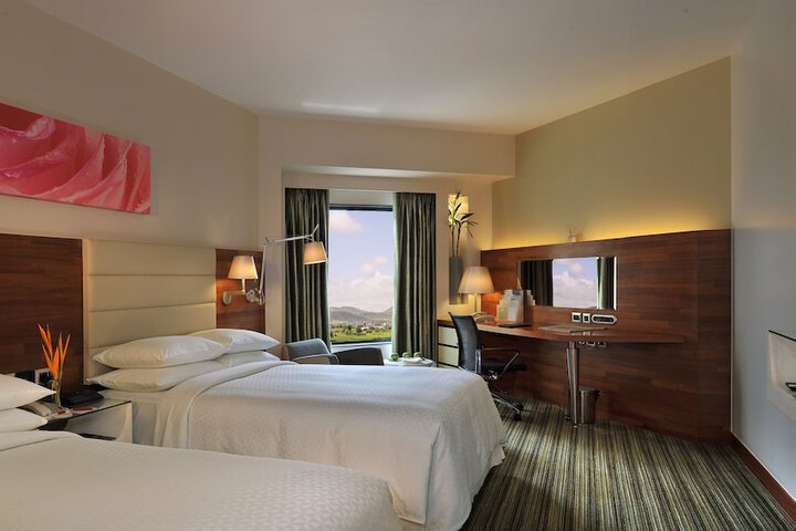 Room 21 of 59