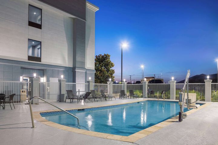 Pool