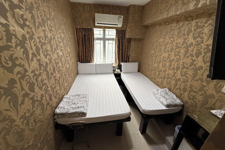 Room 40 of 139