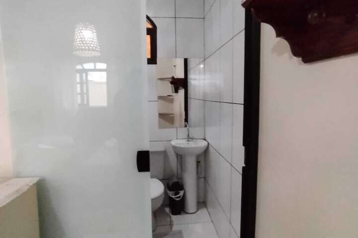 Room 48 of 159