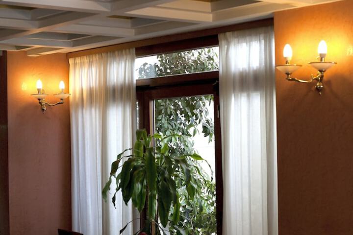 Hotel Interior 4 of 59