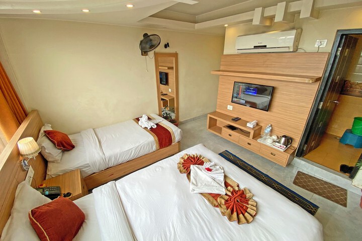 Room 49 of 119
