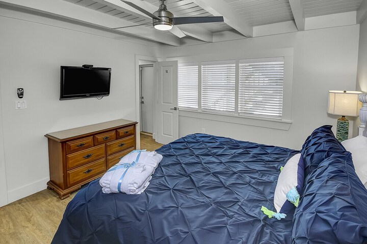 Room 15 of 52
