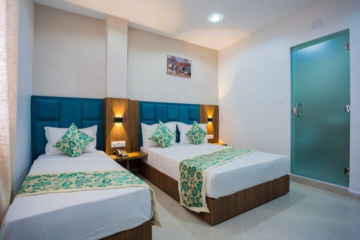 Room 17 of 29