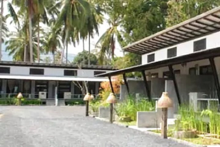 BAAN TAA YAAY BUNGALOW