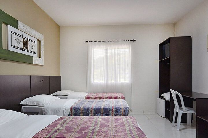 Room 6 of 22