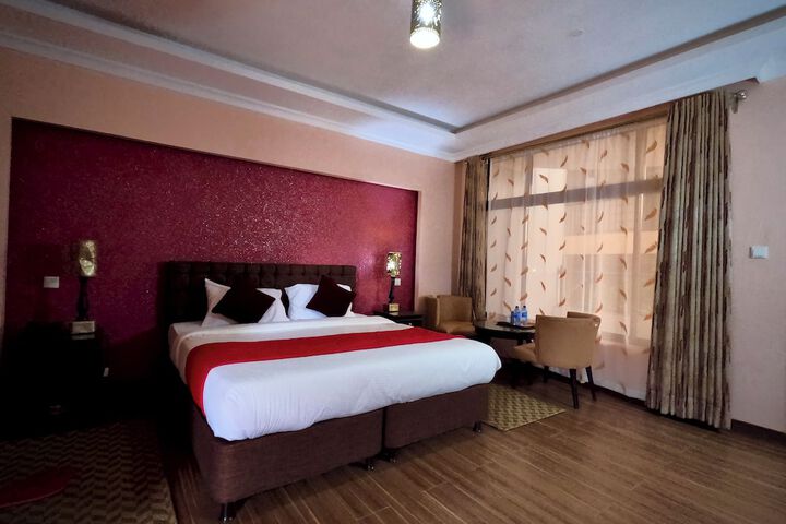Room 5 of 27