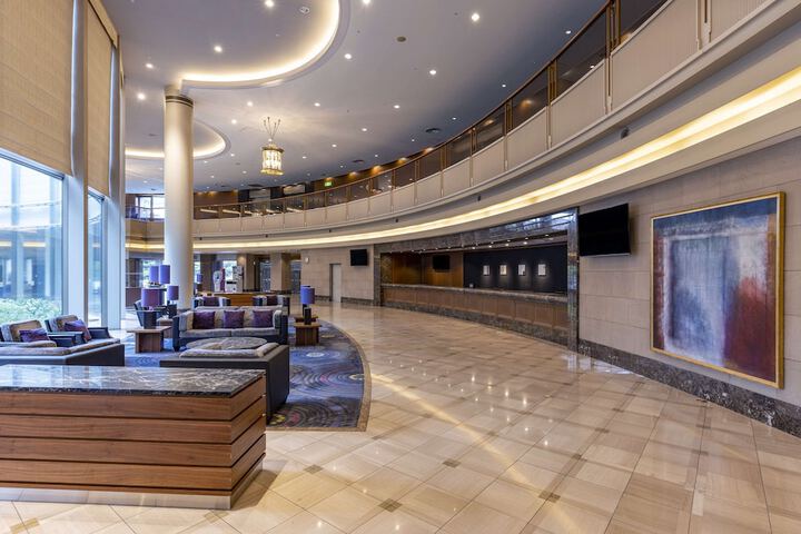 Hotel Interior 9 of 128