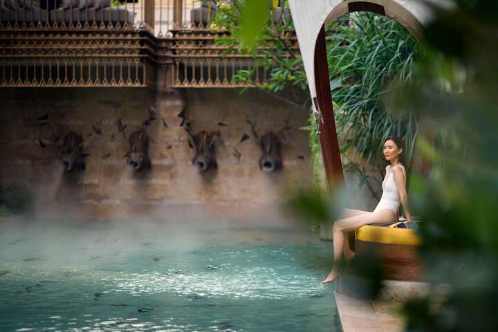 Pool 27 of 75