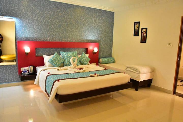 Room 7 of 26