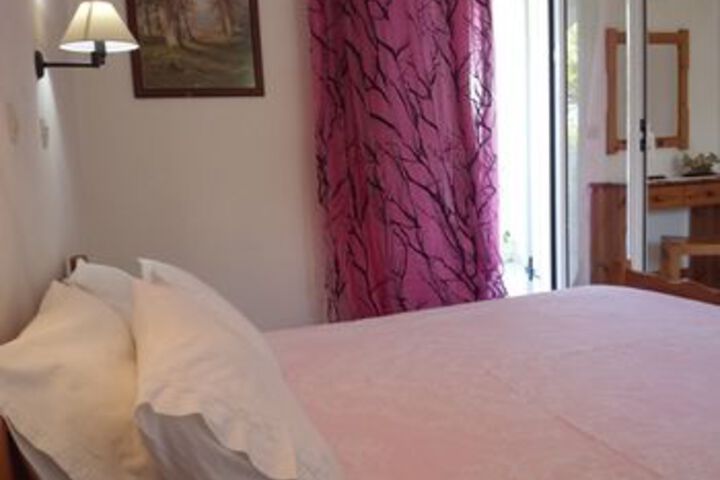 Room 15 of 21