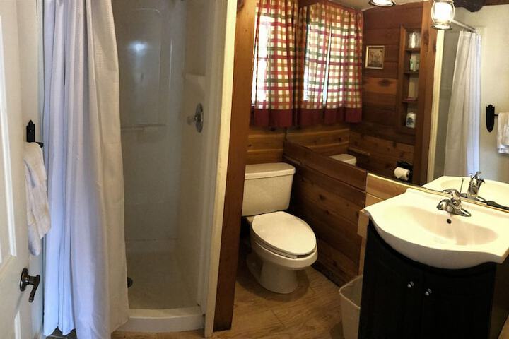 Room 102 of 146
