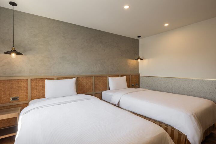 Room 13 of 47