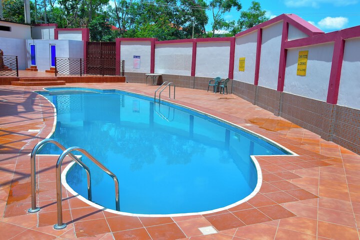 Pool 49 of 62