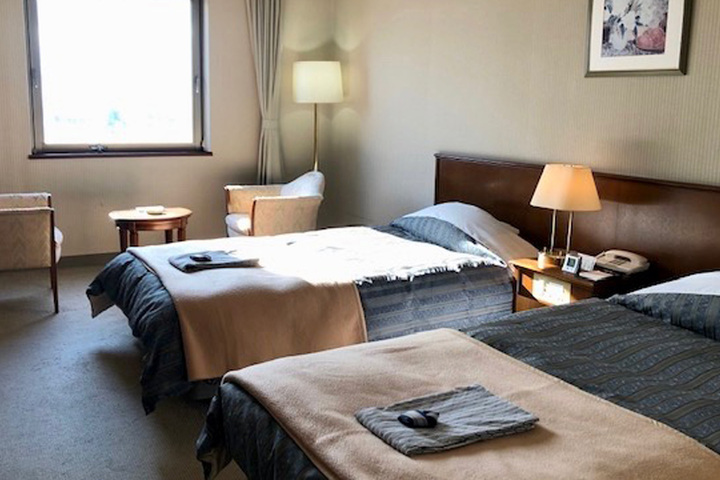 Room 18 of 34