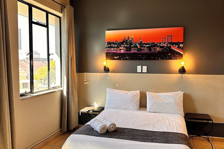Room 15 of 26
