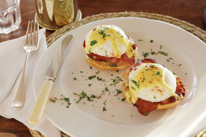 Breakfast/Coffee Service 12 of 15
