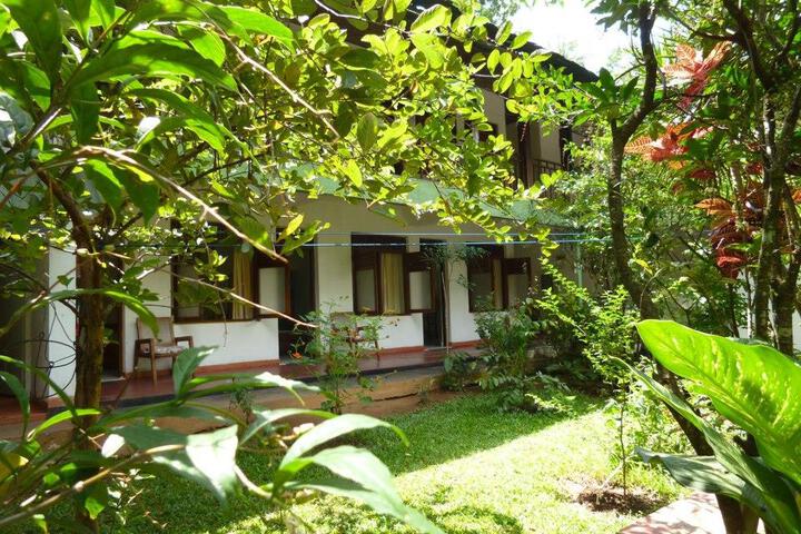 Kandila Inn
