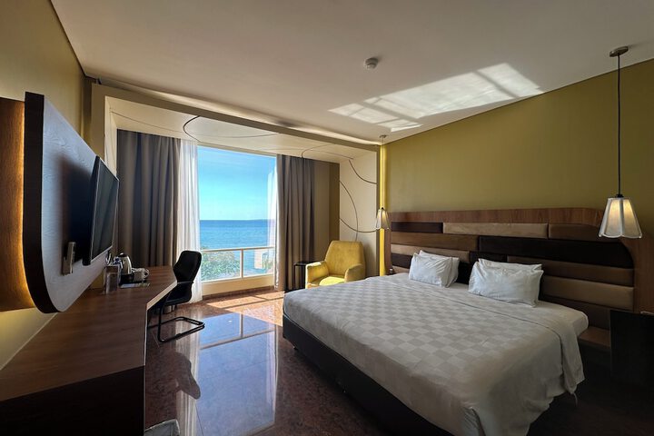 Room 12 of 45