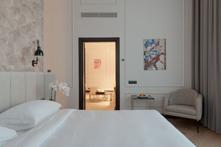 Room 13 of 101