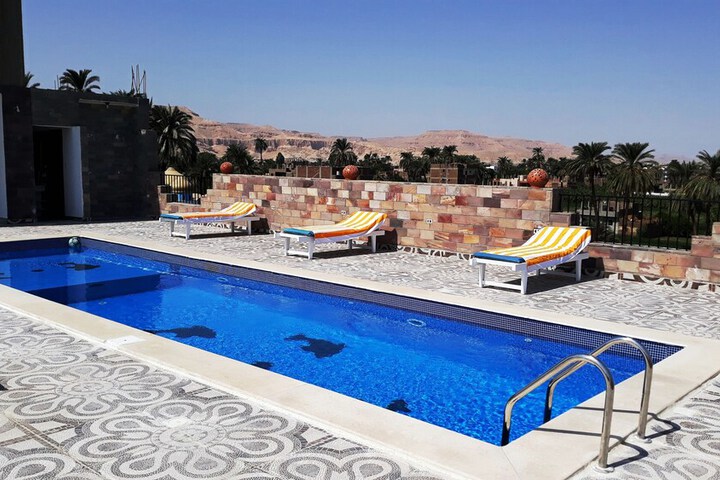 Pool 59 of 83