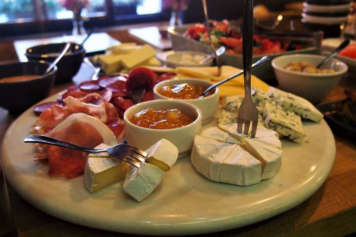 Dining 50 of 66