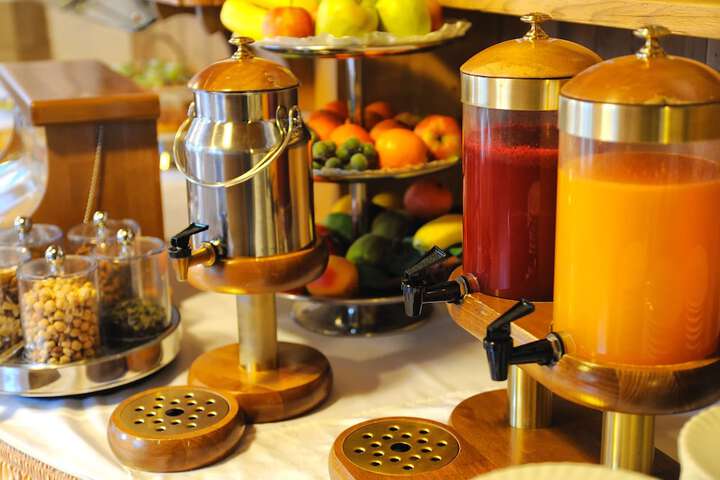 Breakfast/Coffee Service 20 of 36