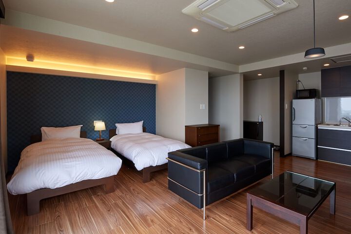 Room 25 of 79