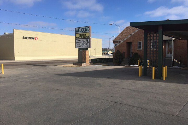 Property Grounds 23 of 27