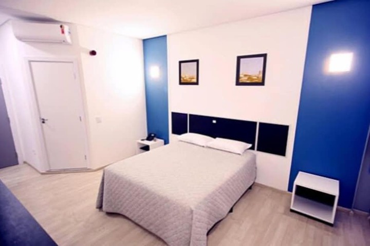 Room 9 of 55