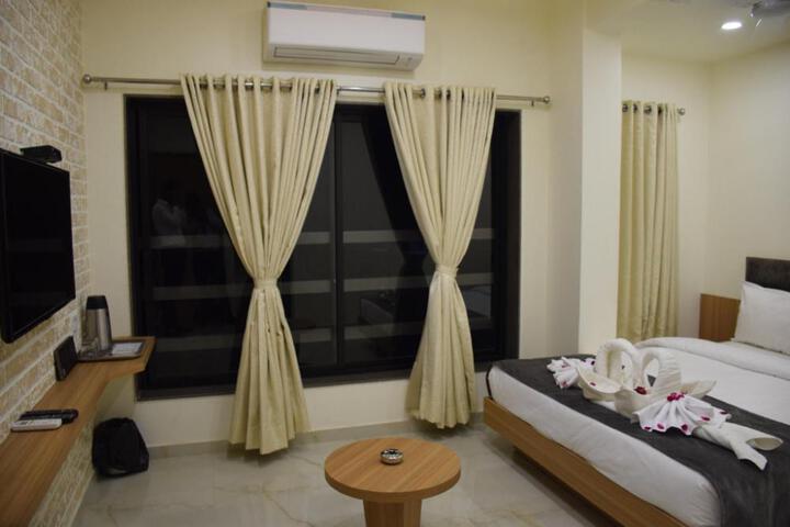 General 13 of 19