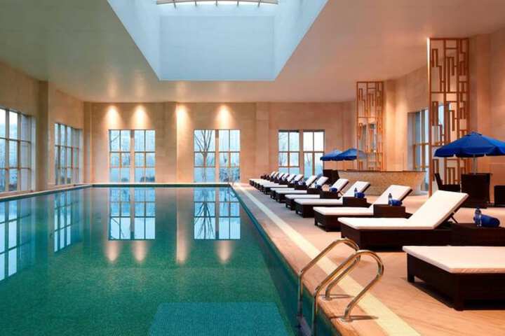 Pool 13 of 24