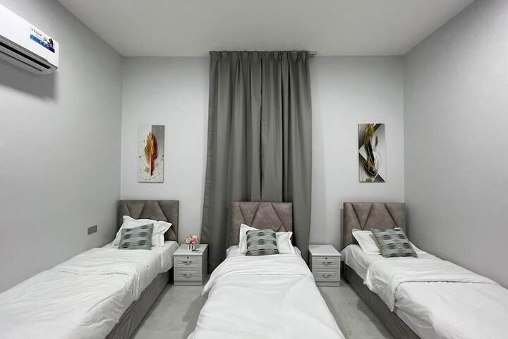 Room 15 of 35