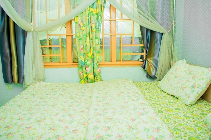 Room 3 of 21