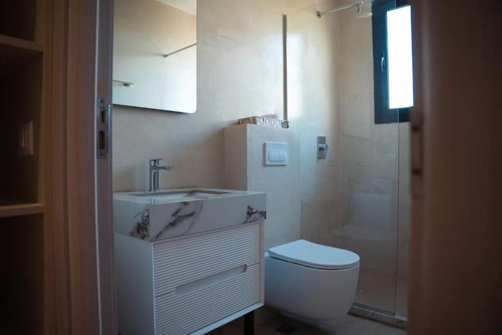 Room 4 of 54