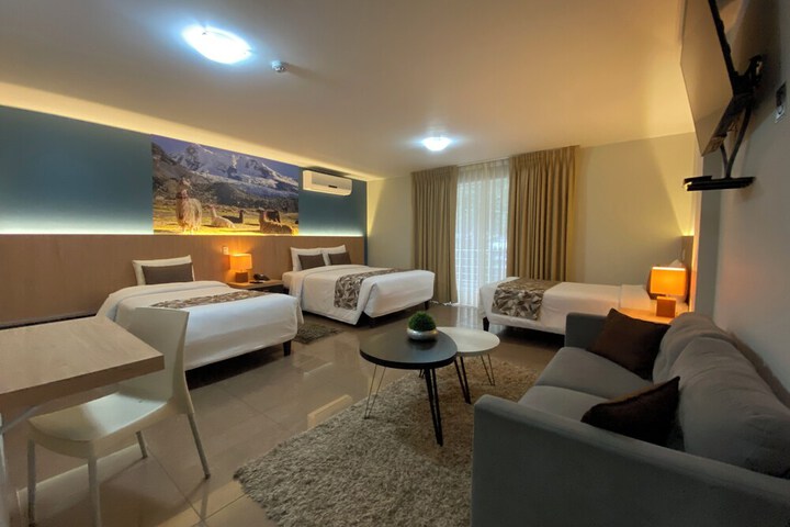 Room 49 of 72
