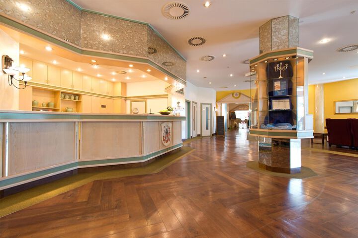 Hotel Lobby