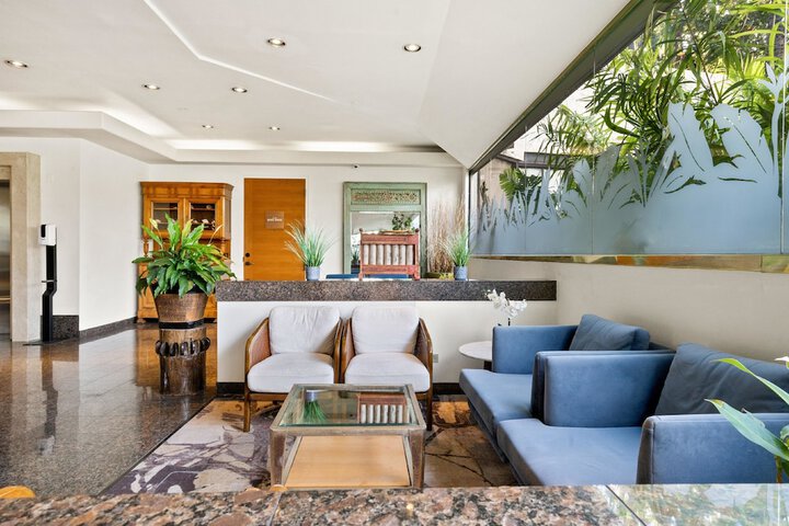 Lobby Photos