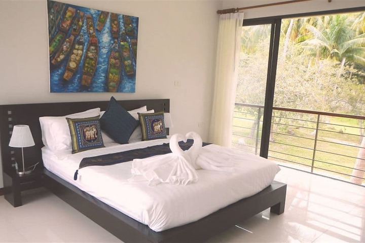 Room 12 of 64
