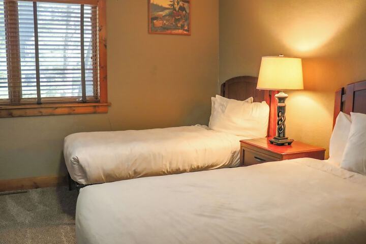 Room 17 of 54